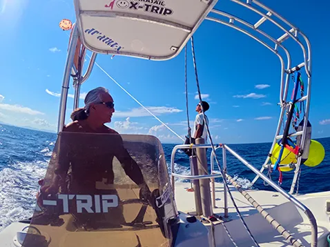 エックストリップはダイビング＆マリンスポーツ専門ショップです